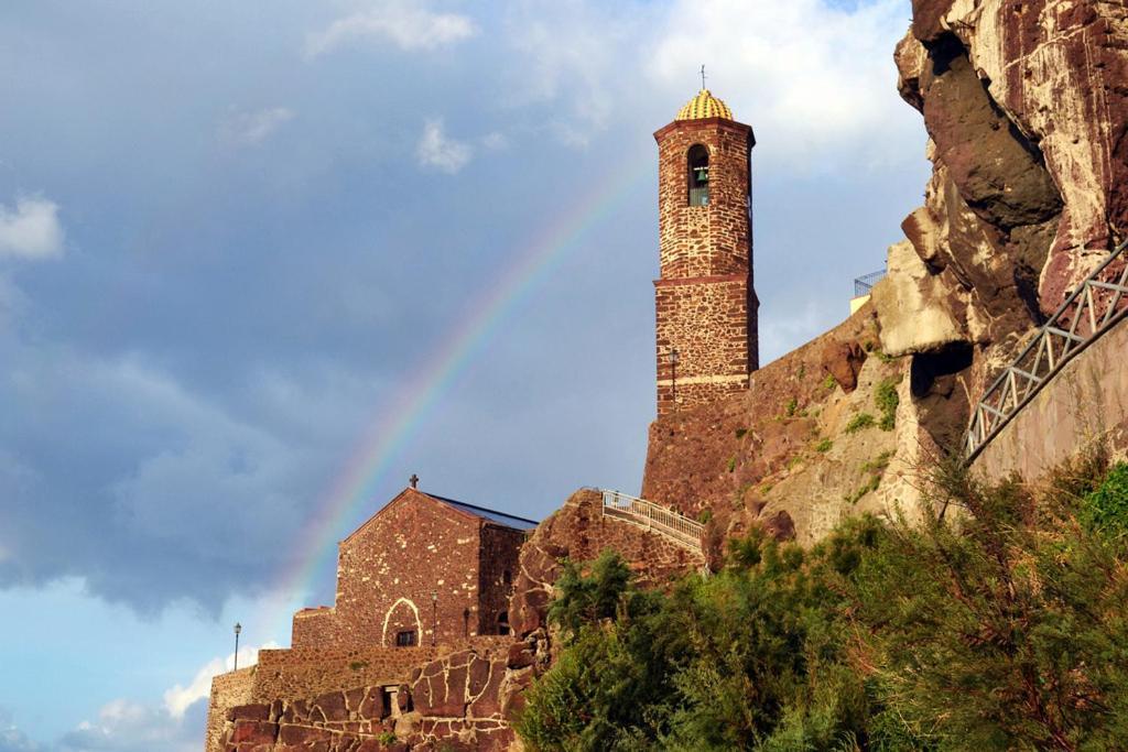 Hotel Il Vicolo Del Ginepro à Castelsardo Extérieur photo